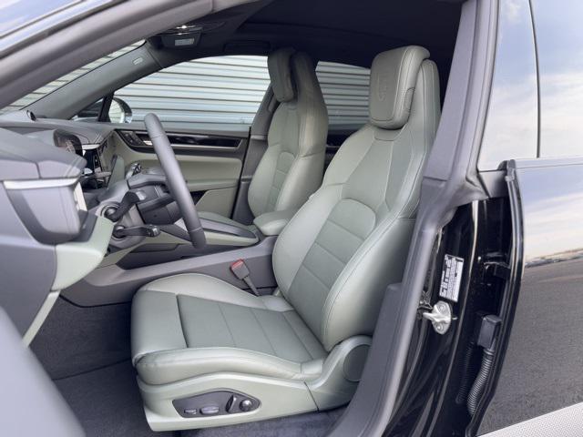 new 2025 Porsche Macan car, priced at $95,365