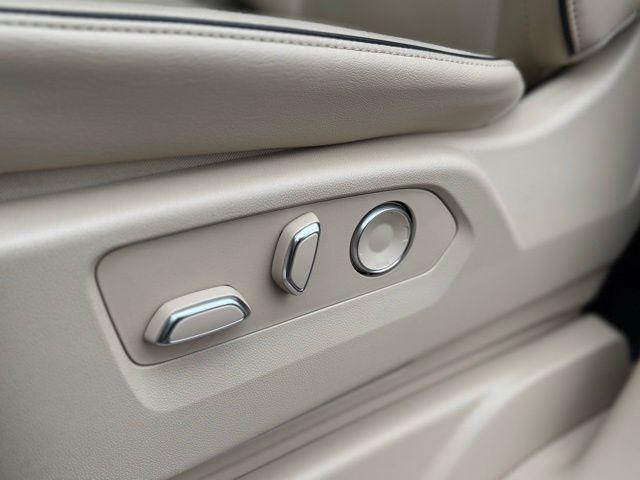 used 2021 Cadillac Escalade car, priced at $53,999