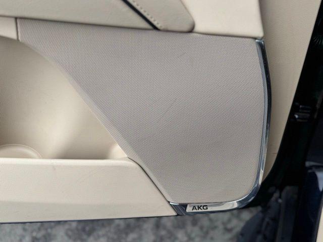 used 2021 Cadillac Escalade car, priced at $53,999