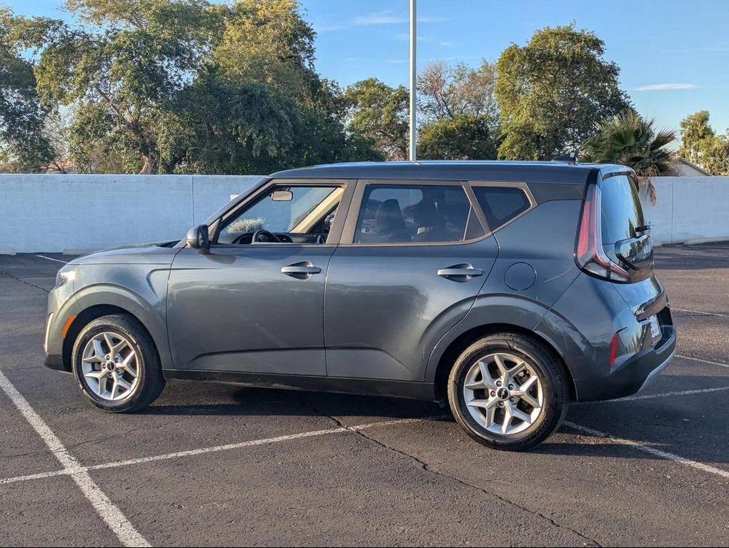 used 2023 Kia Soul car, priced at $14,322