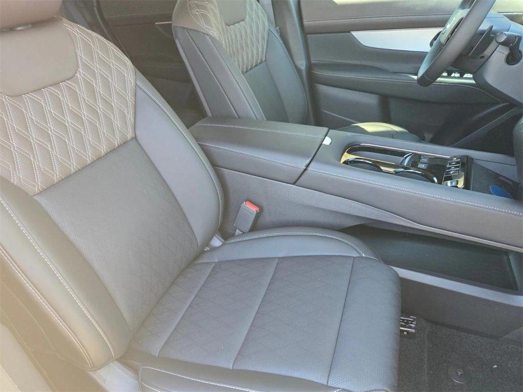 new 2026 Nissan Murano car, priced at $46,276