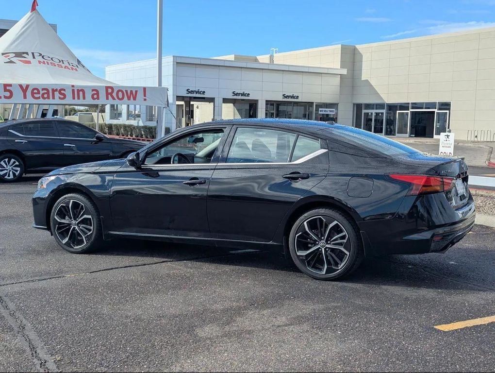 used 2023 Nissan Altima car, priced at $20,987