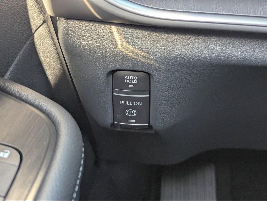 new 2025 Nissan Armada car, priced at $51,625