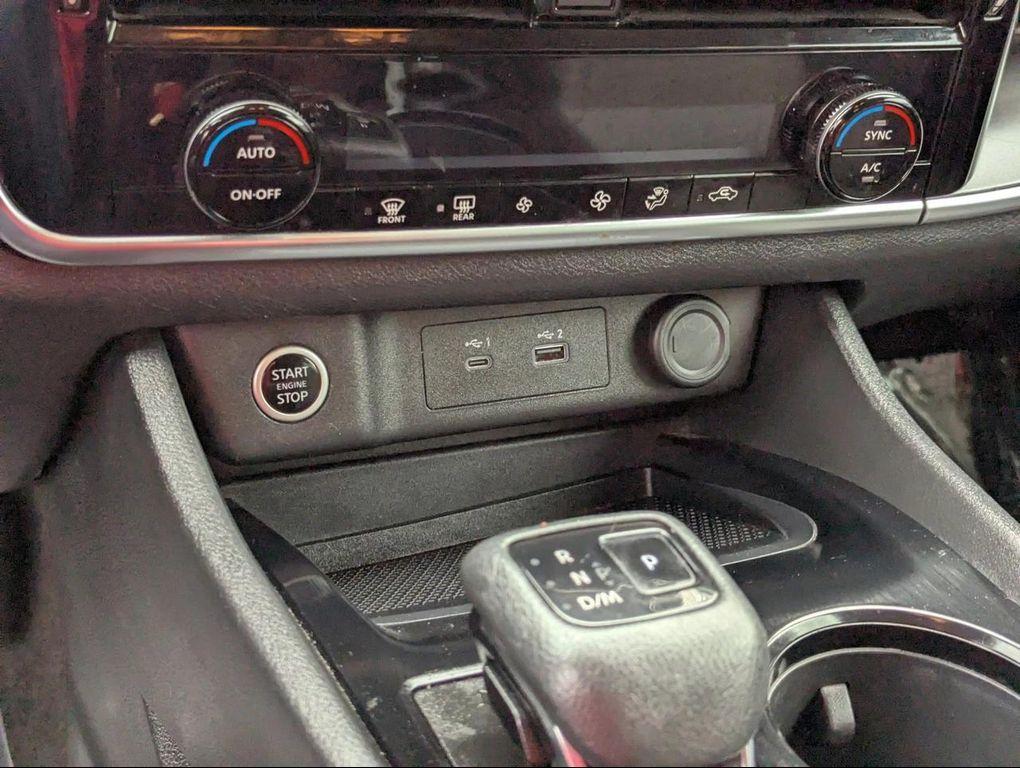 used 2023 Nissan Rogue car, priced at $17,975