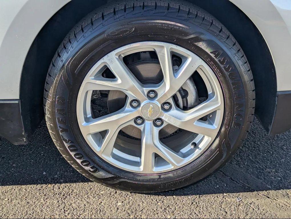 used 2018 Chevrolet Equinox car, priced at $7,755
