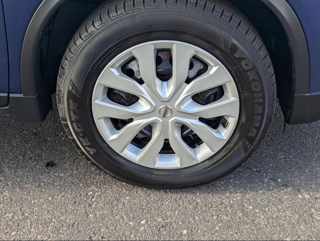 used 2020 Nissan Rogue car, priced at $13,875