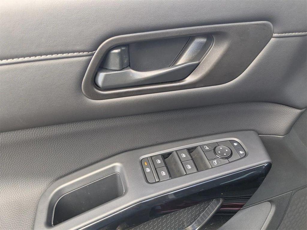 new 2026 Nissan Pathfinder car, priced at $39,455