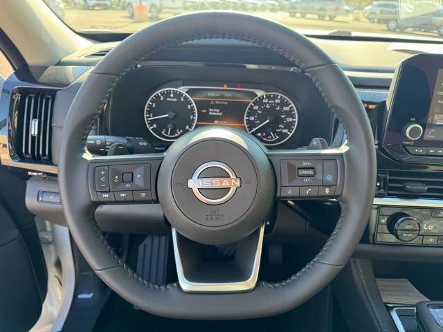 new 2025 Nissan Pathfinder car, priced at $33,064