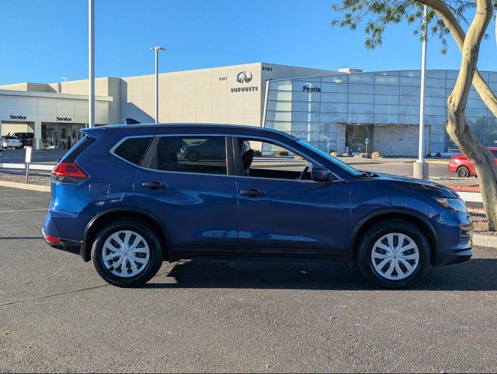 used 2017 Nissan Rogue car, priced at $7,702