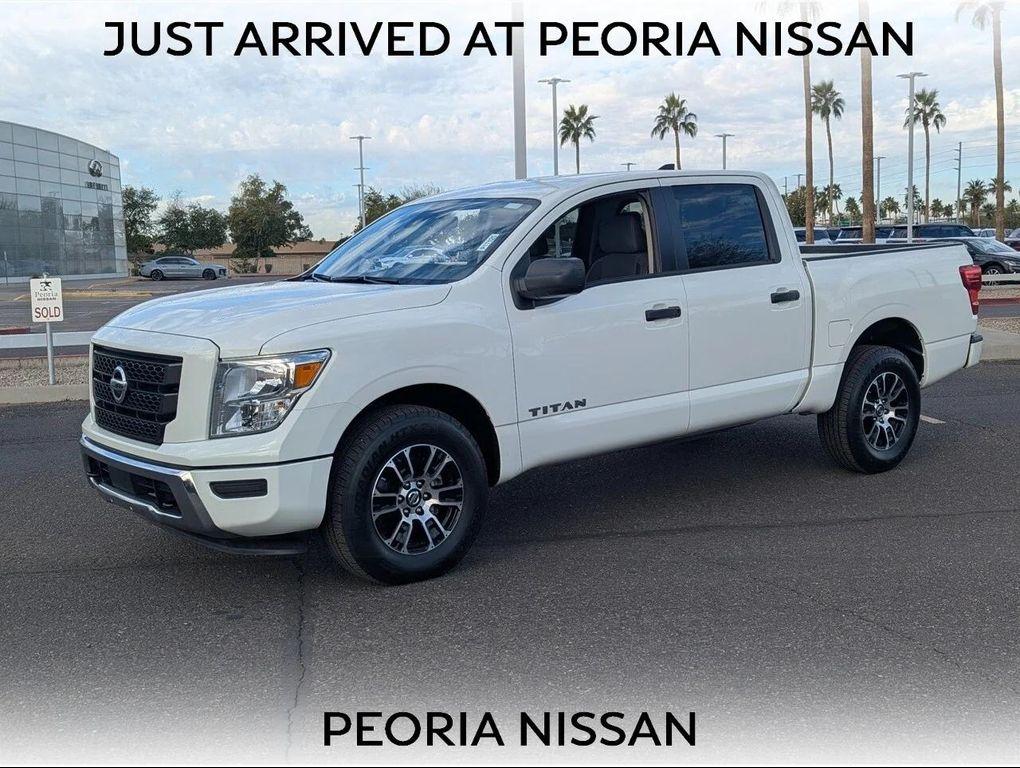 used 2022 Nissan Titan car, priced at $29,470