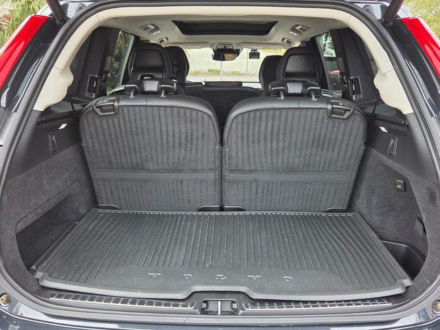 used 2022 Volvo XC90 car, priced at $34,989