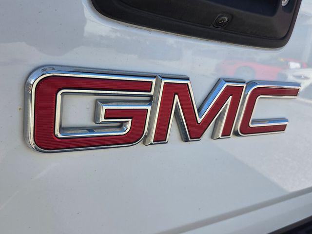 used 2015 GMC Canyon car, priced at $18,995