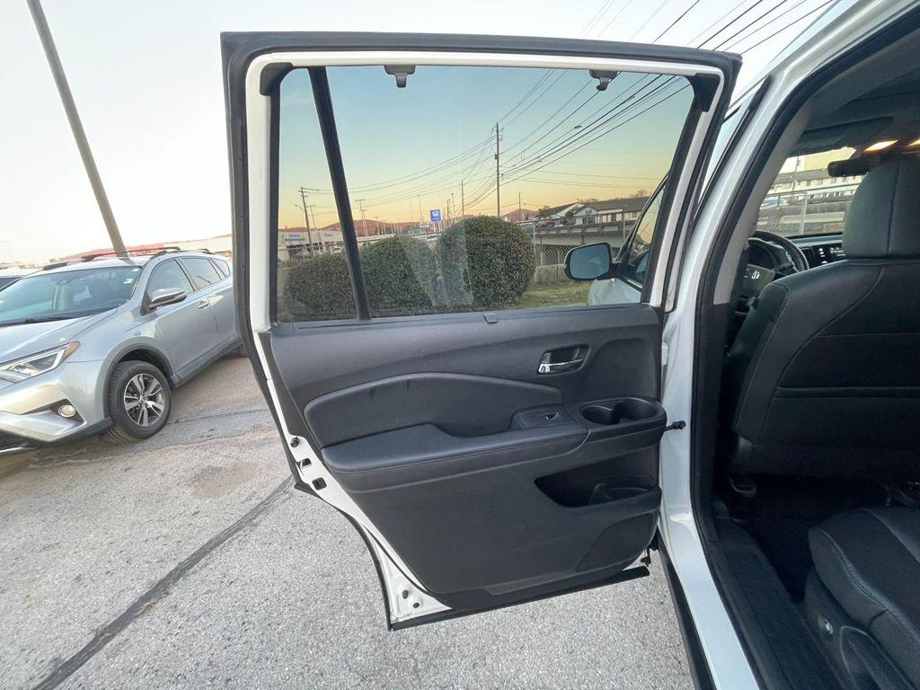 used 2022 Honda Pilot car, priced at $22,985