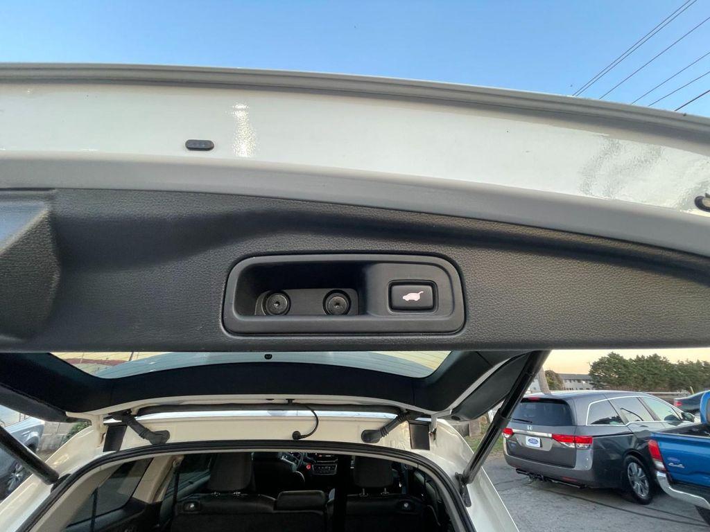 used 2022 Honda Pilot car, priced at $22,985