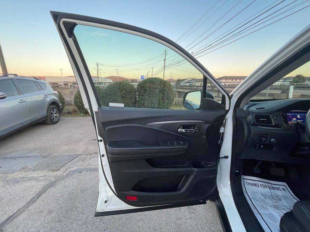 used 2022 Honda Pilot car, priced at $22,985