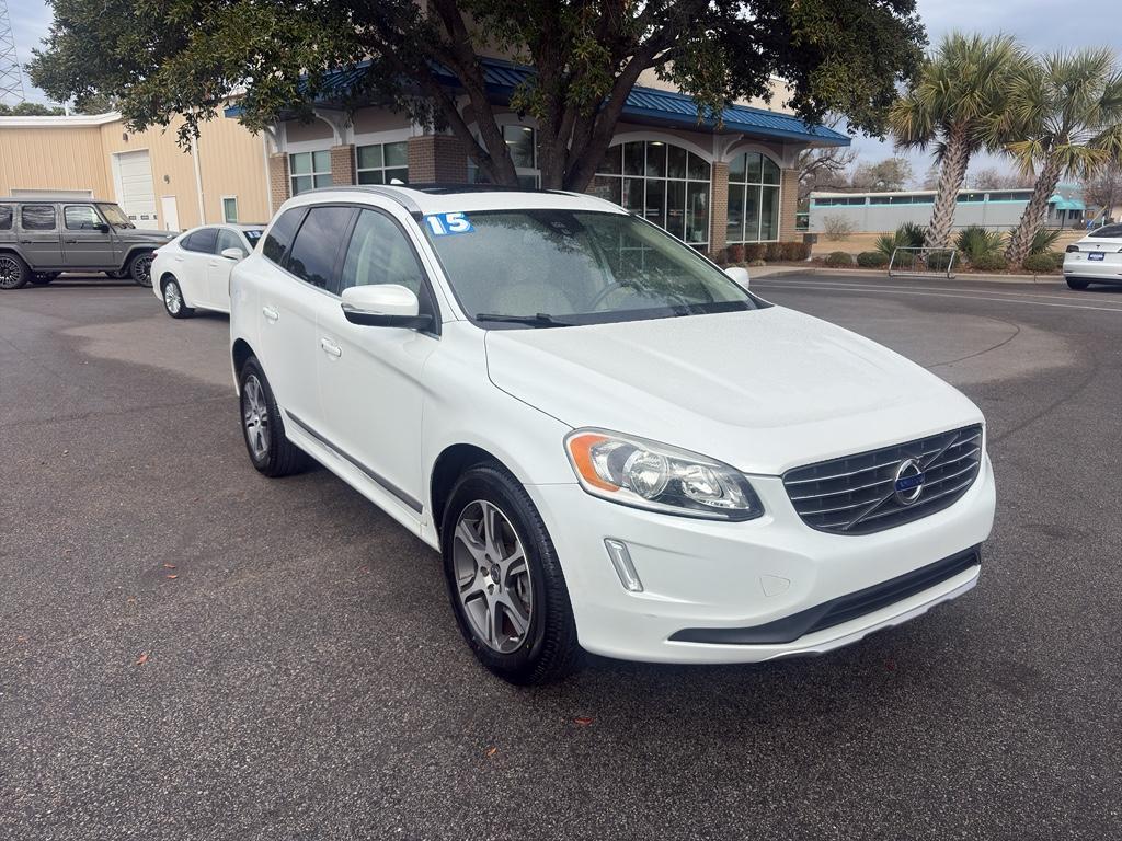 used 2015 Volvo XC60 car, priced at $11,657