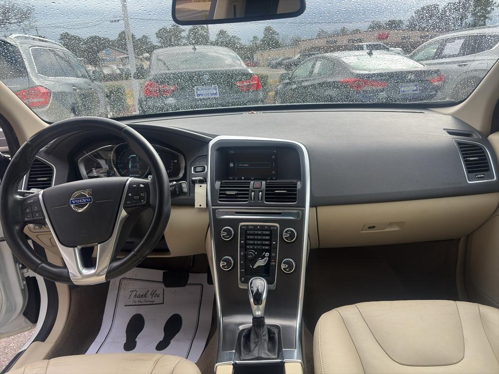 used 2015 Volvo XC60 car, priced at $11,657