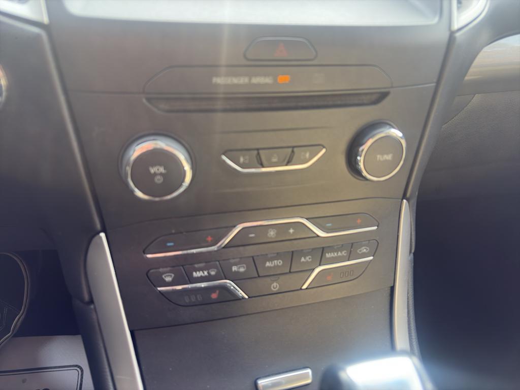 used 2015 Ford Edge car, priced at $9,995