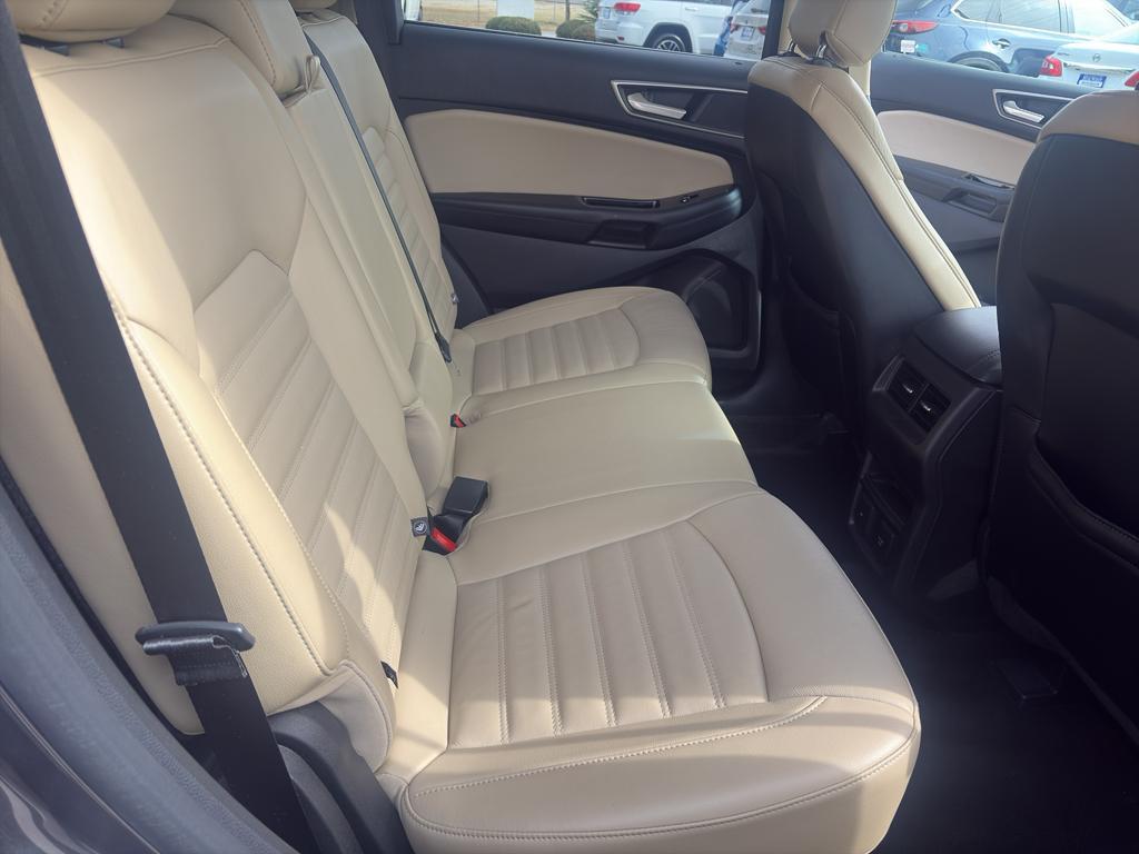 used 2015 Ford Edge car, priced at $9,995