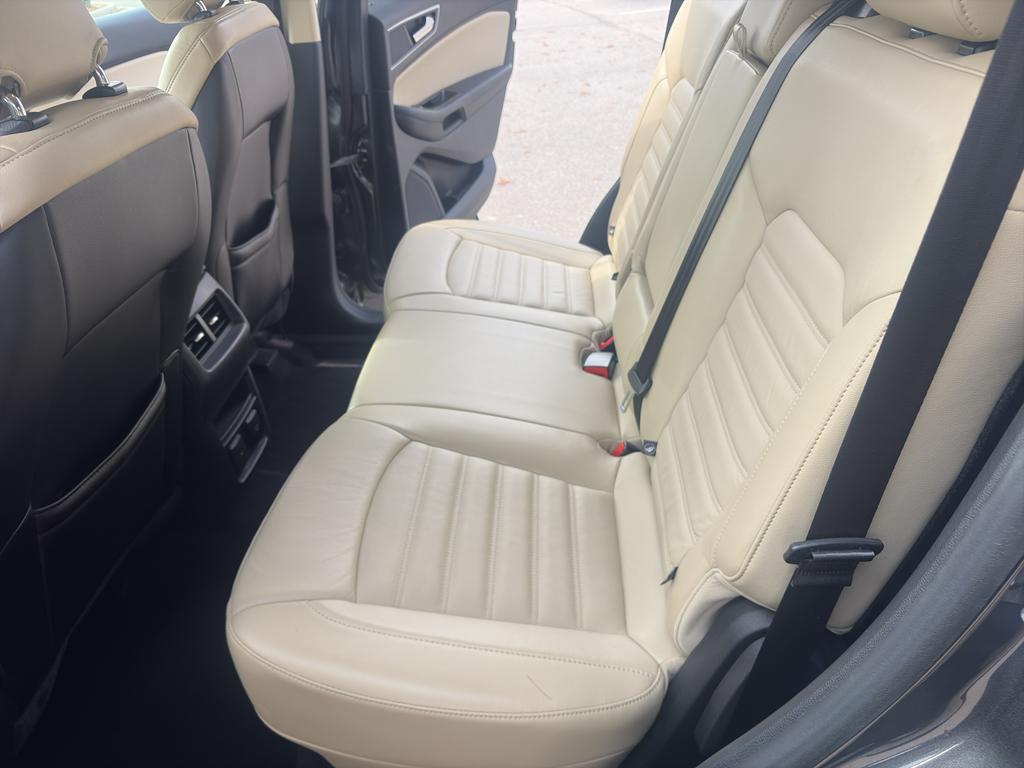 used 2015 Ford Edge car, priced at $9,995