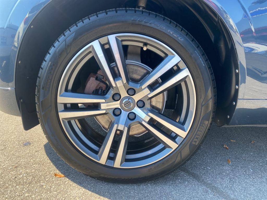 used 2021 Volvo XC60 car, priced at $16,995