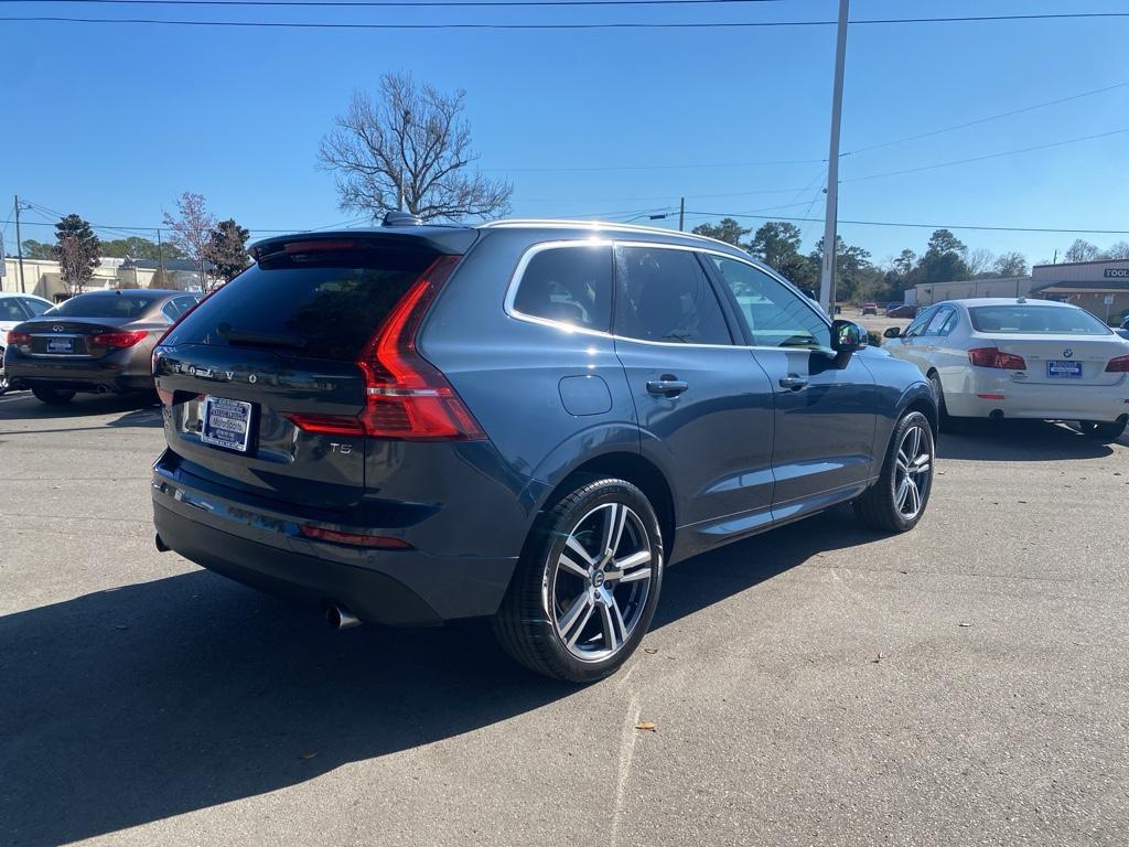 used 2021 Volvo XC60 car, priced at $16,995