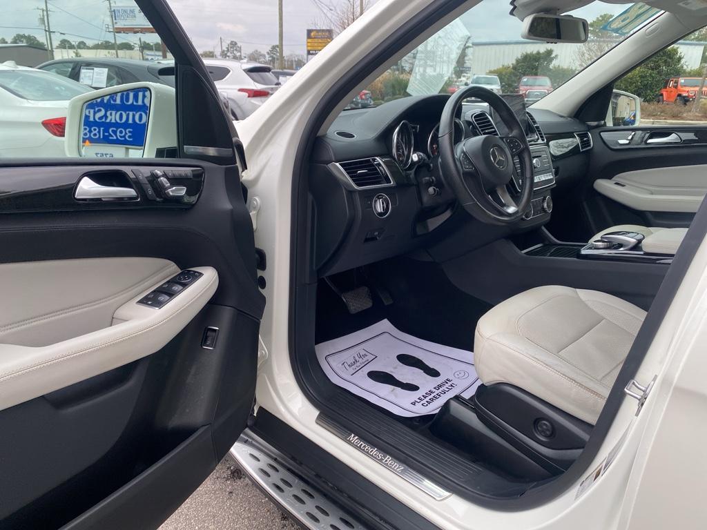 used 2018 Mercedes-Benz GLE 350 car, priced at $15,750