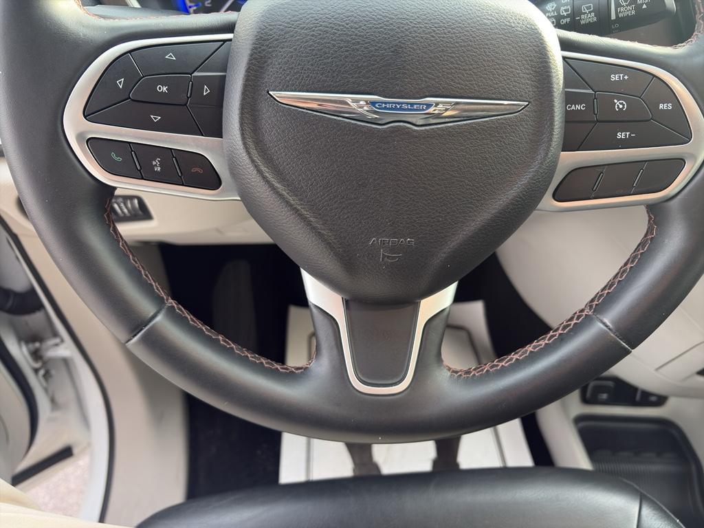 used 2018 Chrysler Pacifica car, priced at $13,800