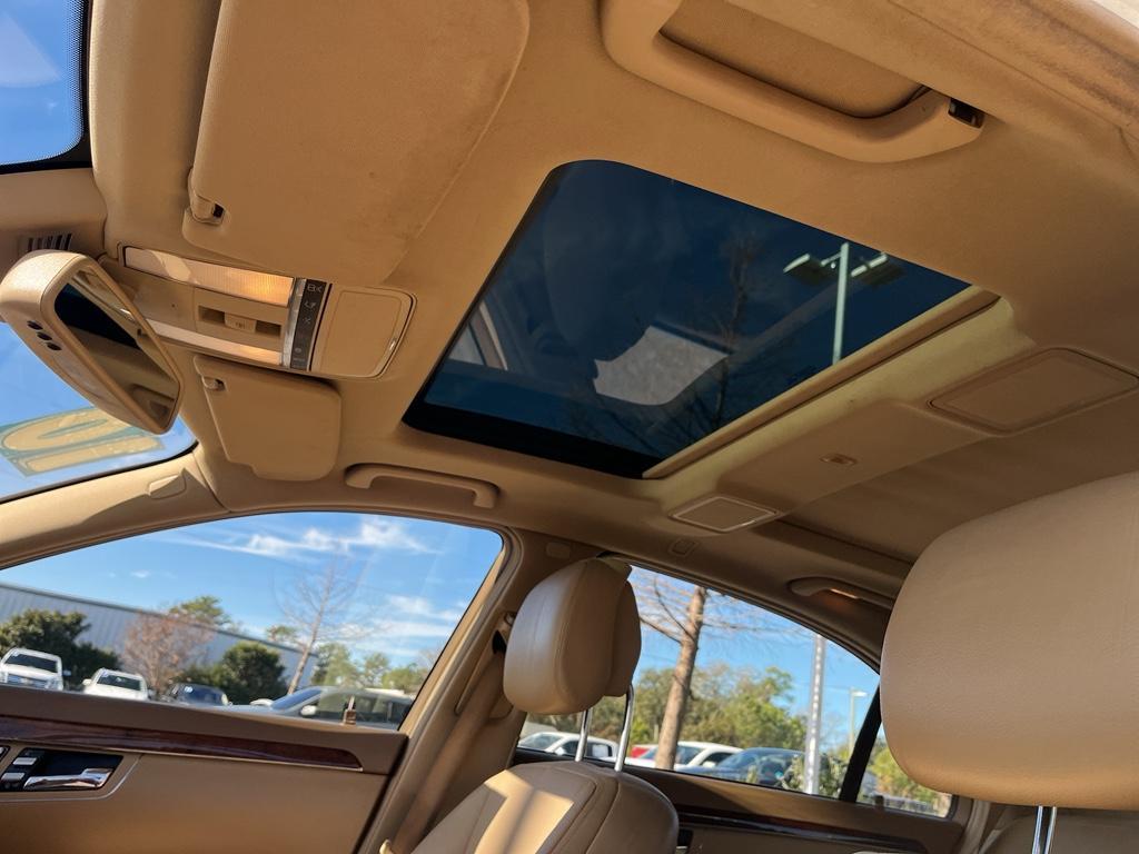 used 2010 Mercedes-Benz S-Class car, priced at $10,300