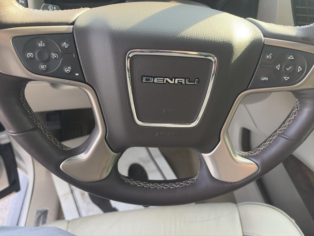 used 2018 GMC Yukon car, priced at $24,700