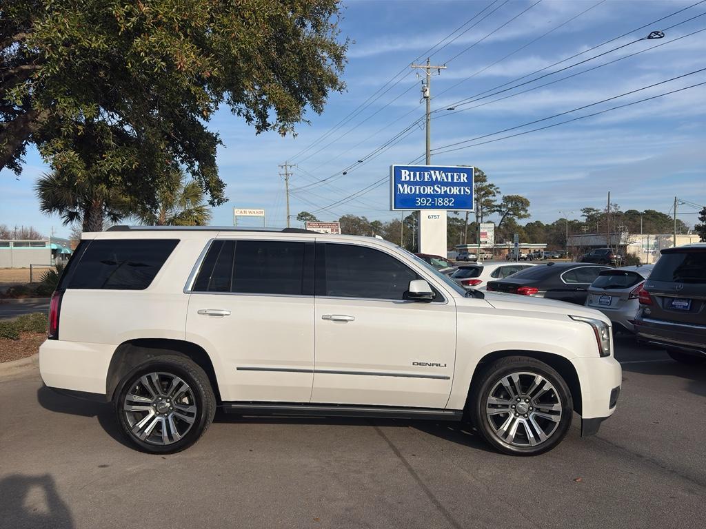 used 2018 GMC Yukon car, priced at $24,700