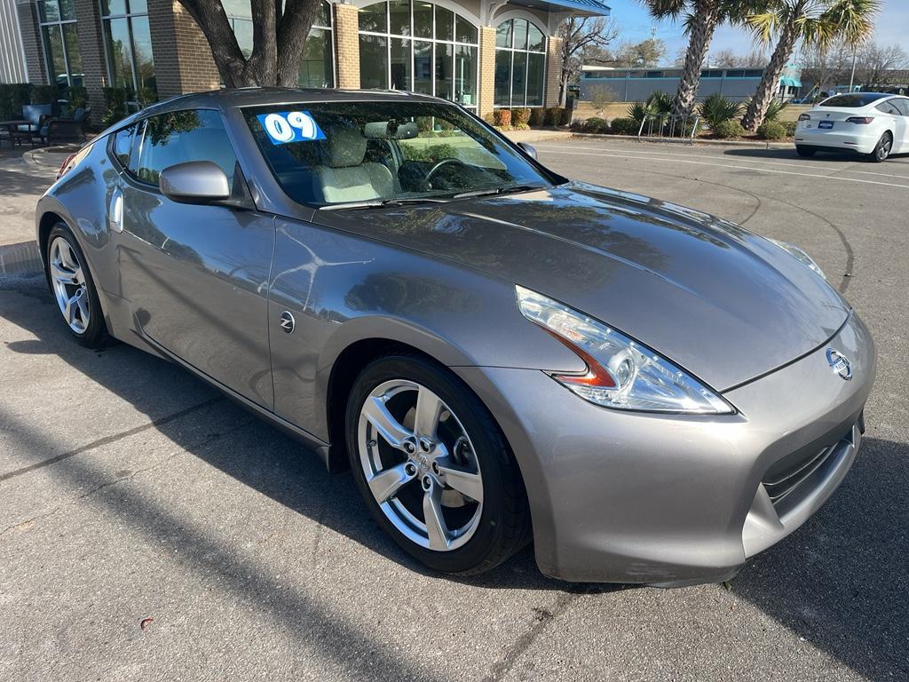 used 2009 Nissan 370Z car, priced at $16,800