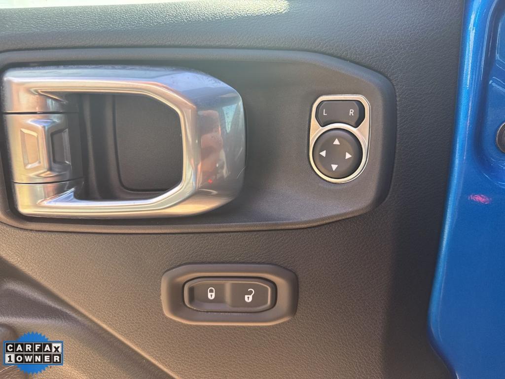 used 2022 Jeep Wrangler Unlimited car, priced at $37,997