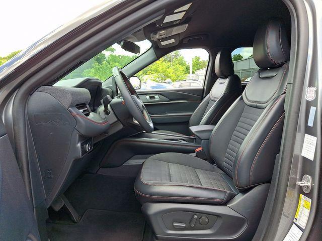 used 2025 Ford Explorer car, priced at $38,981
