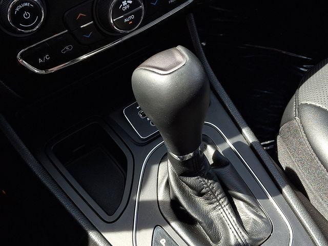 used 2022 Jeep Cherokee car, priced at $20,491