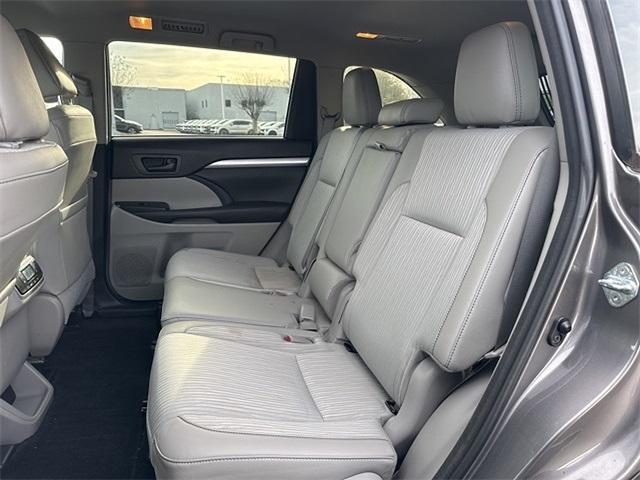 used 2017 Toyota Highlander car, priced at $17,981