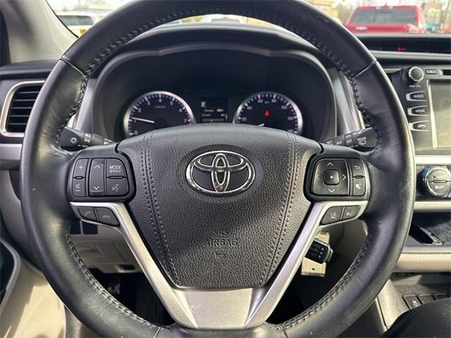 used 2017 Toyota Highlander car, priced at $17,981