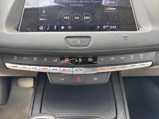 used 2019 Cadillac XT4 car, priced at $17,981