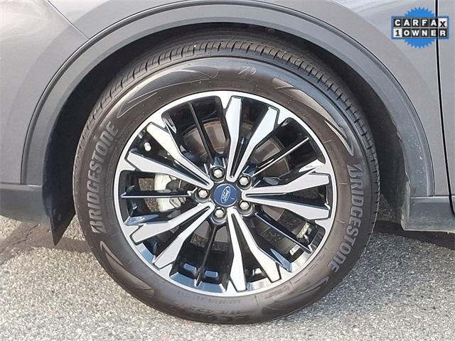 used 2022 Ford Escape car, priced at $18,341