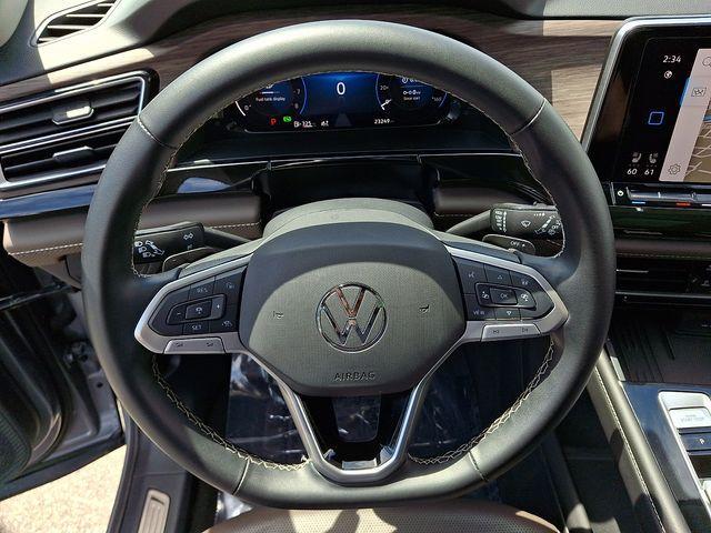 used 2025 Volkswagen Atlas car, priced at $38,475