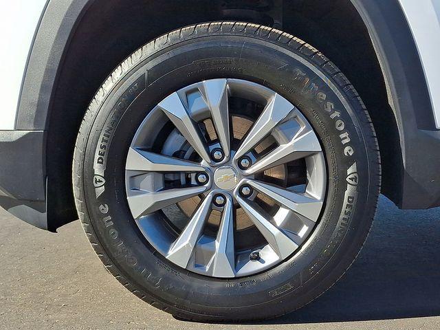 used 2025 Chevrolet Equinox car, priced at $24,340