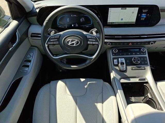 used 2025 Hyundai Palisade car, priced at $35,591