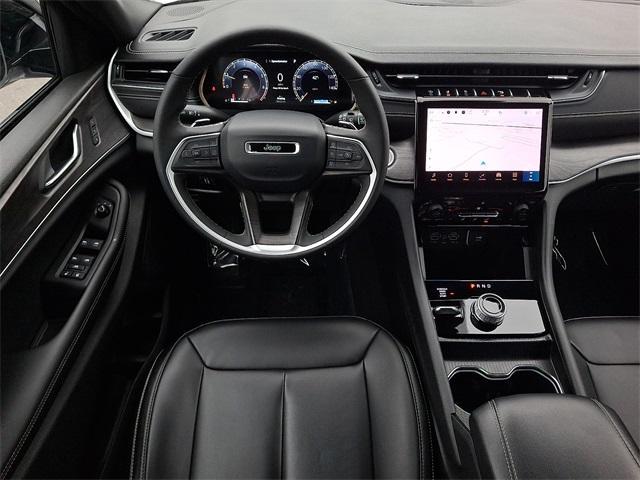 used 2025 Jeep Grand Cherokee car, priced at $38,591