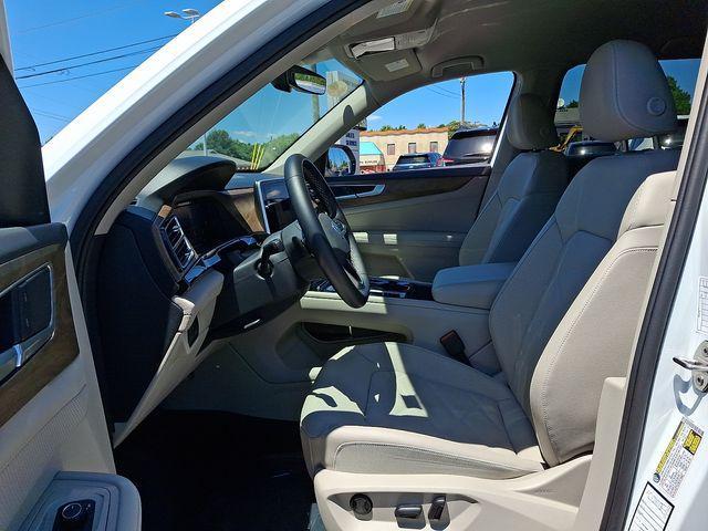 used 2025 Volkswagen Atlas car, priced at $36,835