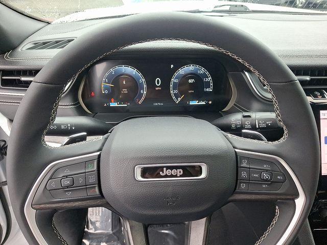 used 2024 Jeep Grand Cherokee car, priced at $31,441