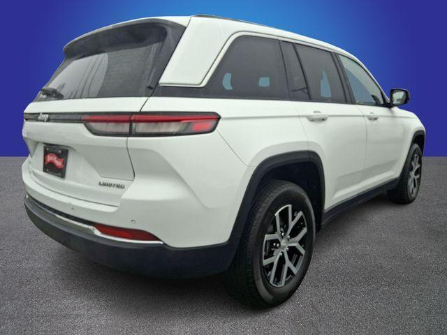 used 2024 Jeep Grand Cherokee car, priced at $31,441