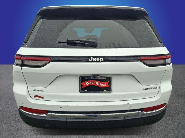 used 2024 Jeep Grand Cherokee car, priced at $31,441