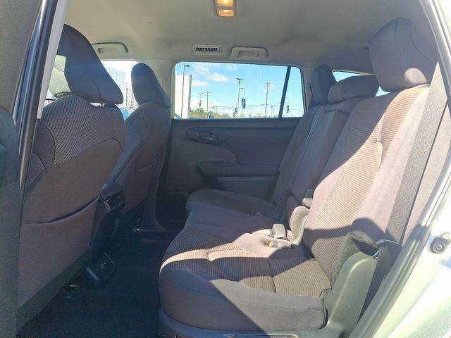 used 2024 Toyota Highlander car, priced at $29,981