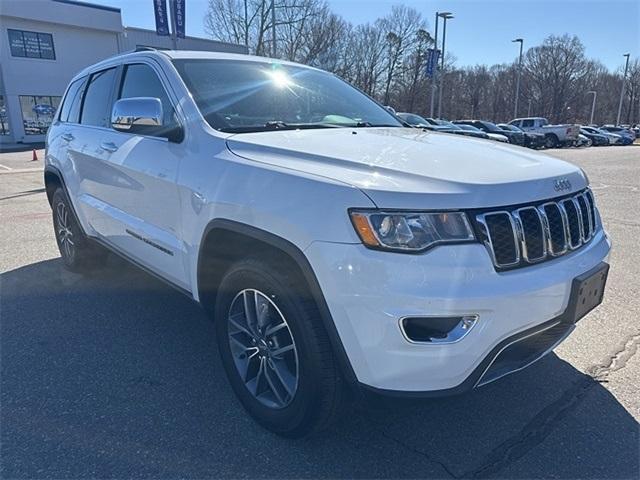 used 2017 Jeep Grand Cherokee car, priced at $14,491