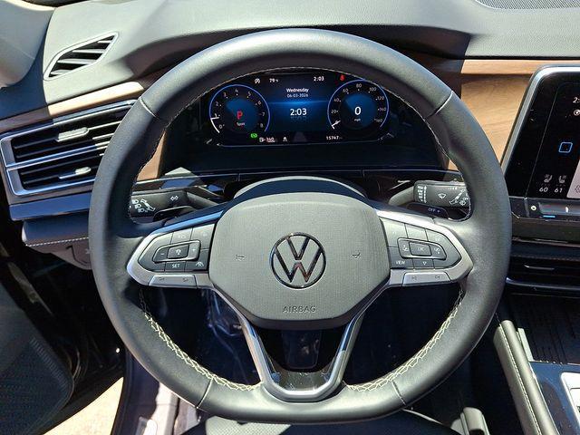 used 2025 Volkswagen Atlas car, priced at $37,185